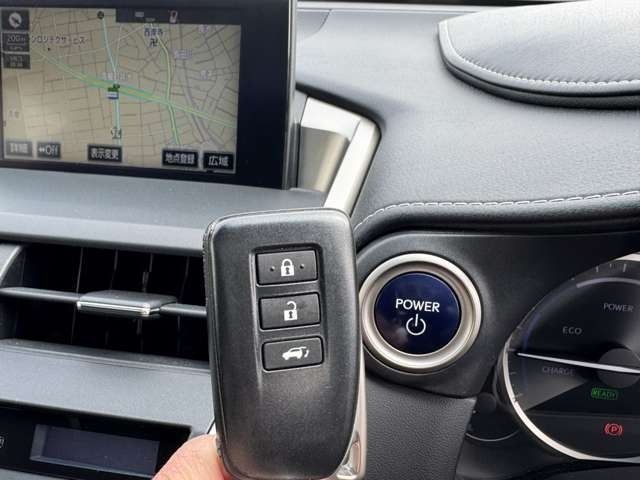 TOYOTA LEXUS NX300H AWD 2015 Image 31