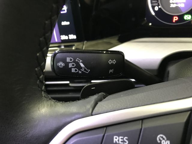 VOLKSWAGEN GOLF 2023 Image 31