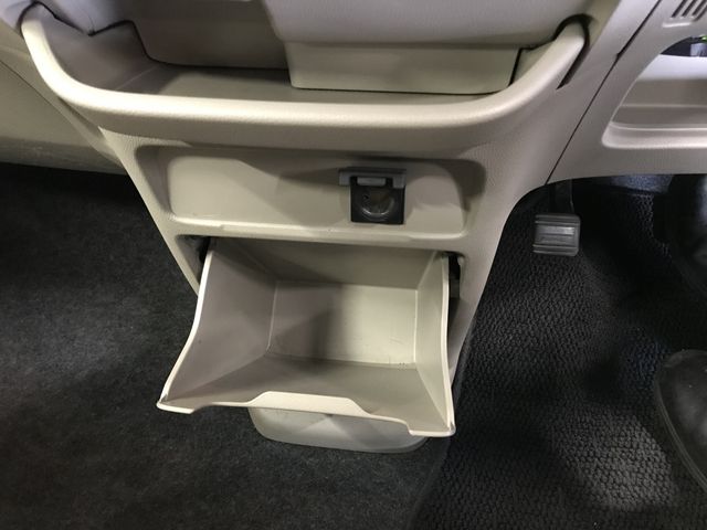 HONDA N-WGN 2015 Image 31