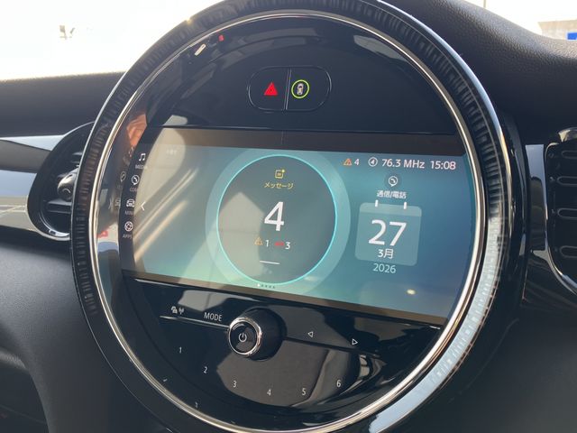 BMW MINI COOPER D 5DOOR 2023 Image 31