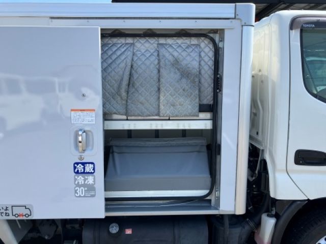 TOYOTA DYNA 2021 Image 31