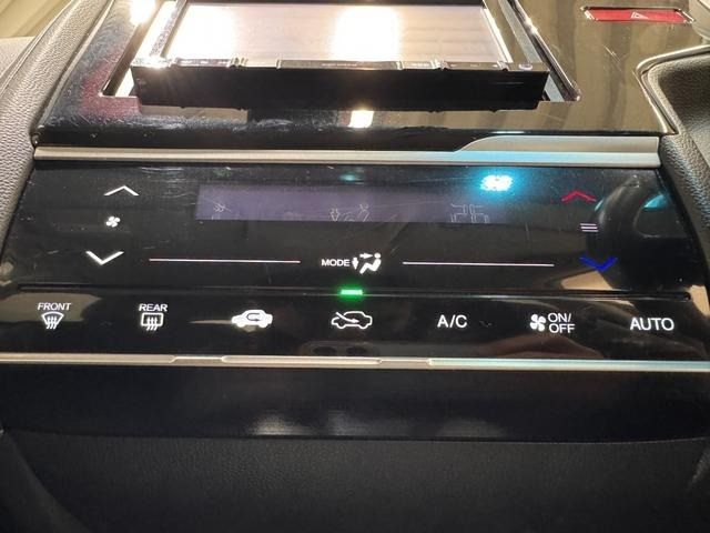 HONDA FIT HYBRID 2015 Image 31