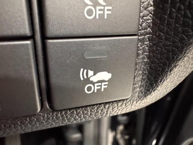 HONDA FIT HYBRID 2015 Image 31