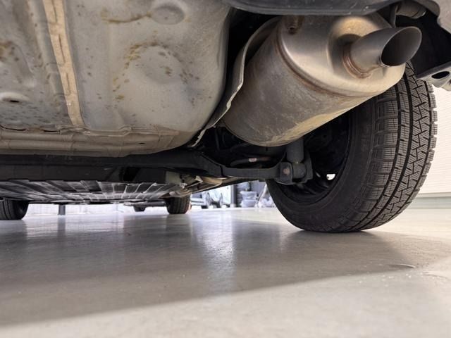 HONDA FIT HYBRID 2015 Image 31