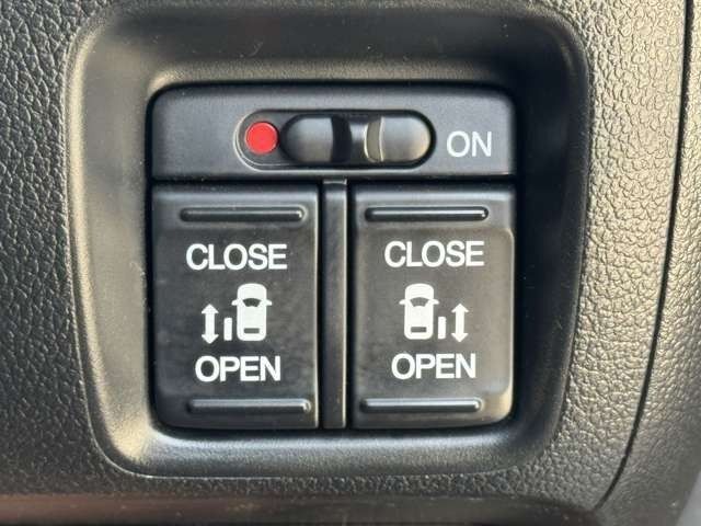 HONDA N BOX CUSTOM 2013 Image 31