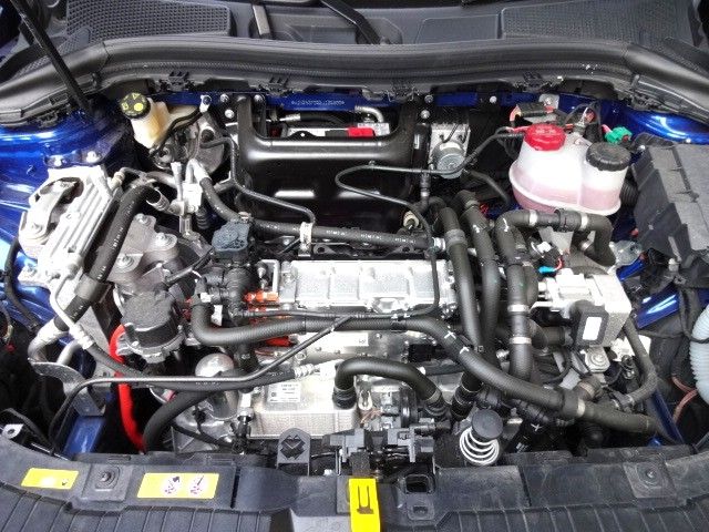 MERCEDES BENZ EQA 2024 Image 31