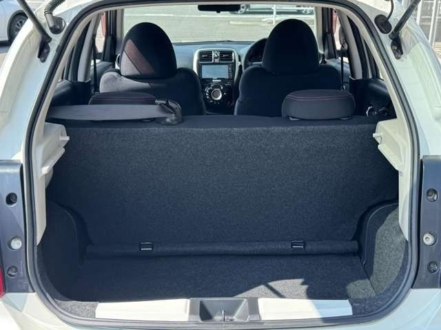 NISSAN MARCH 2017 Image 31