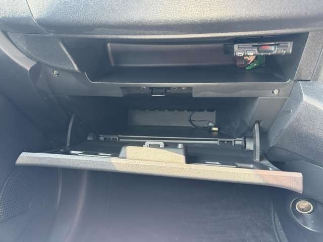 NISSAN MARCH 2017 Image 31