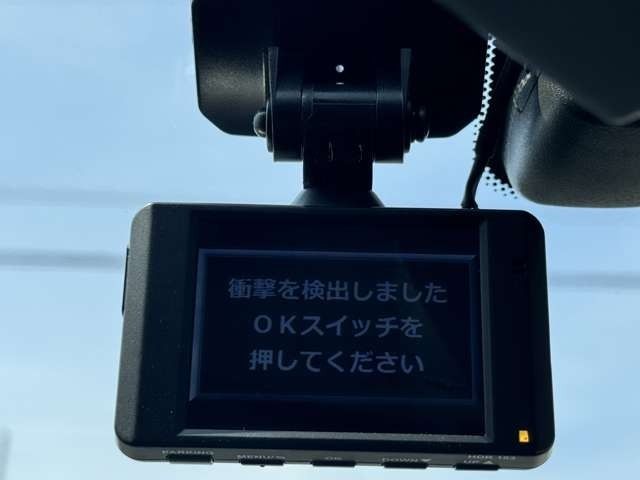 NISSAN MARCH 2017 Image 31