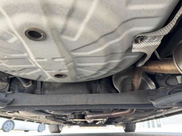 NISSAN MARCH 2017 Image 31