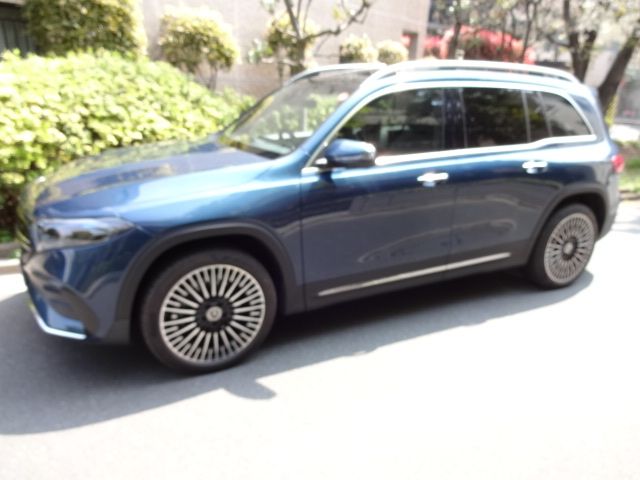 MERCEDES BENZ EQB 2024 Image 31