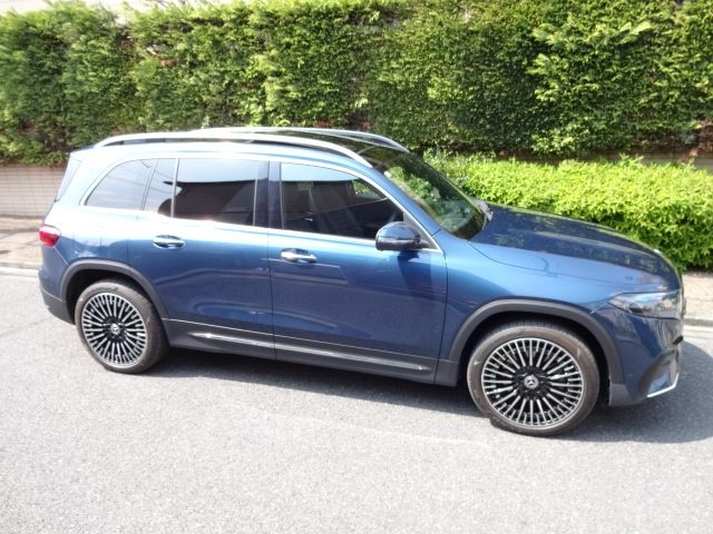 MERCEDES BENZ EQB 2024 Image 31