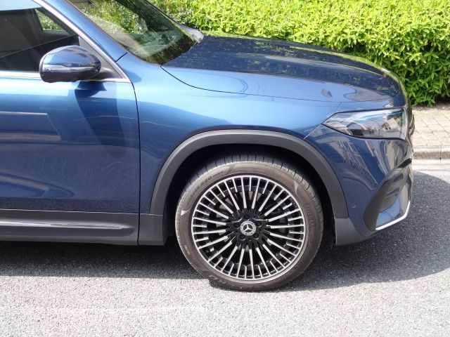 MERCEDES BENZ EQB 2024 Image 31