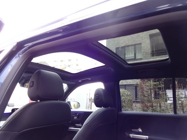 MERCEDES BENZ EQB 2024 Image 31