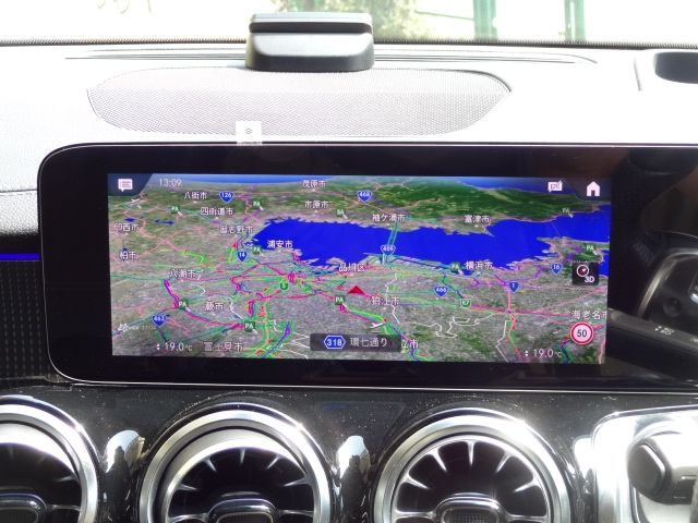 MERCEDES BENZ EQB 2024 Image 31