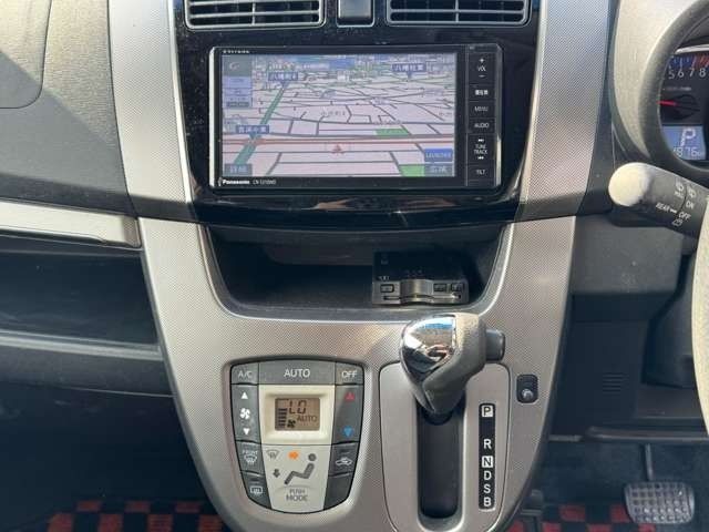 DAIHATSU MOVE CUSTOM 2013 Image 31