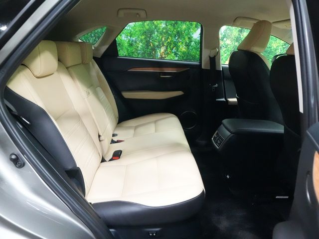 TOYOTA LEXUS NX300H 2015 Image 31