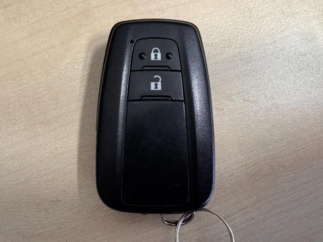 TOYOTA PRIUS 2017 Image 31