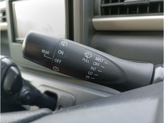 SUZUKI WAGON R 2017 Image 31