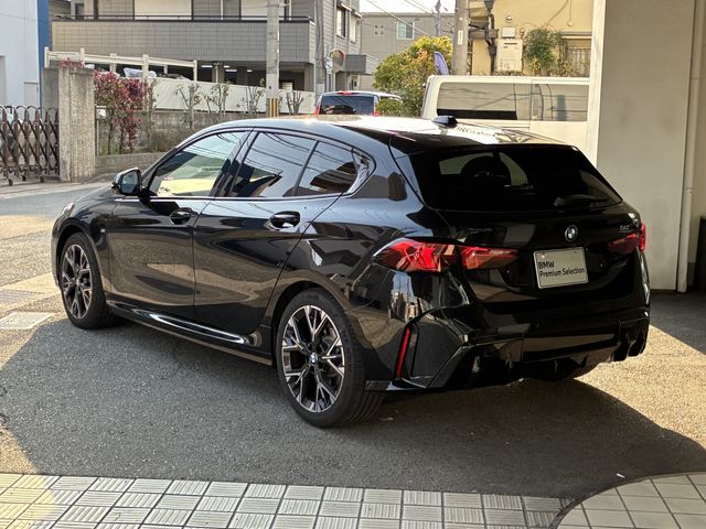 BMW 1SERIES 2025 Image 31