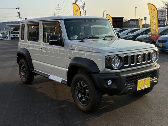 SUZUKI JIMNY NOMADE 2025 Image 31