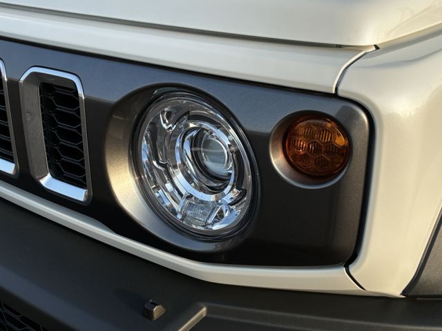 SUZUKI JIMNY NOMADE 2025 Image 31