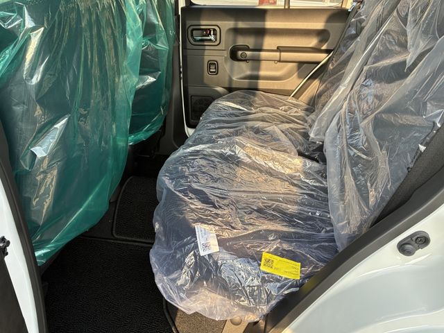 SUZUKI JIMNY NOMADE 2025 Image 31