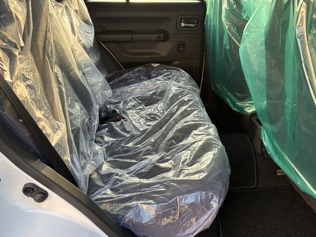 SUZUKI JIMNY NOMADE 2025 Image 31