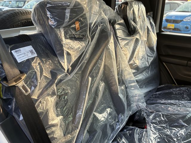 SUZUKI JIMNY NOMADE 2025 Image 31