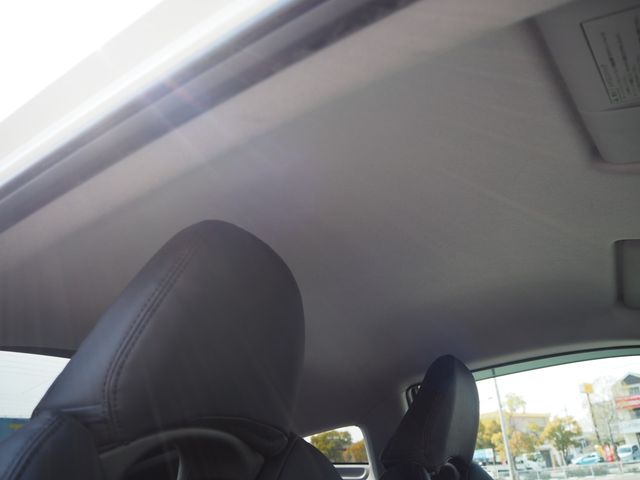 HONDA CR-Z 2011 Image 31