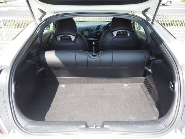 HONDA CR-Z 2013 Image 31