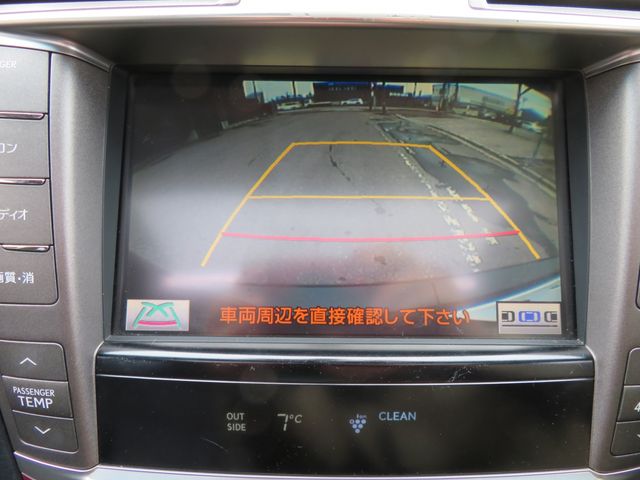 TOYOTA LEXUS LS600H 2010 Image 31
