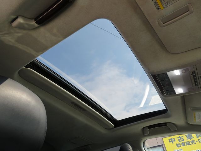 TOYOTA LEXUS LS600H 2010 Image 31