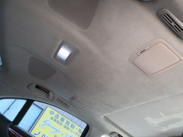 TOYOTA LEXUS LS600H 2010 Image 31