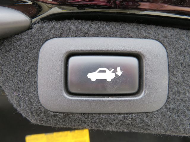 TOYOTA LEXUS LS600H 2010 Image 31