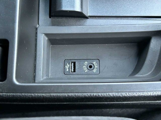 BMW 1SERIES 2014 Image 31