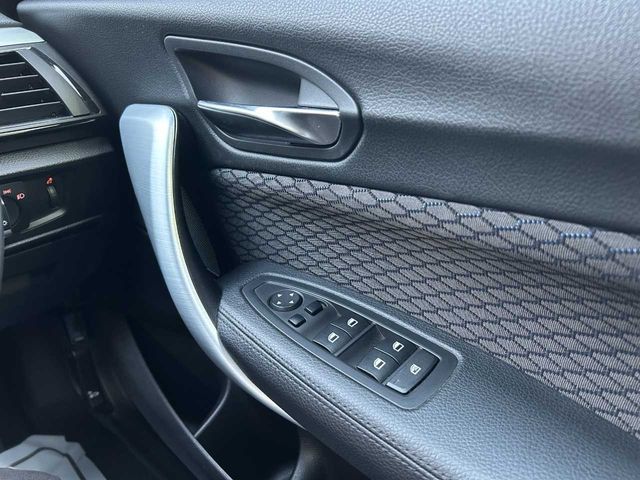 BMW 1SERIES 2014 Image 31