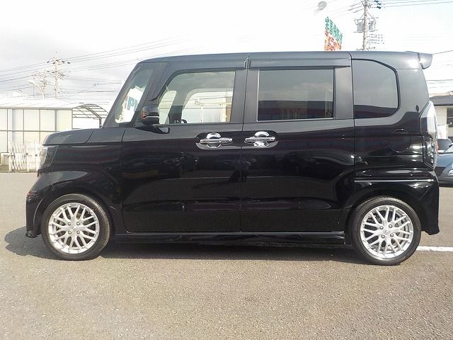 HONDA N BOX CUSTOM 2023 Image 31