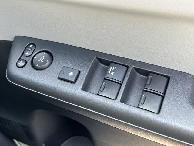 HONDA N-ONE E: 2025 Image 31