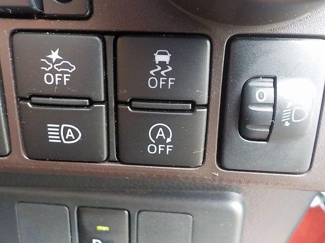 TOYOTA ROOMY 2019 Image 31