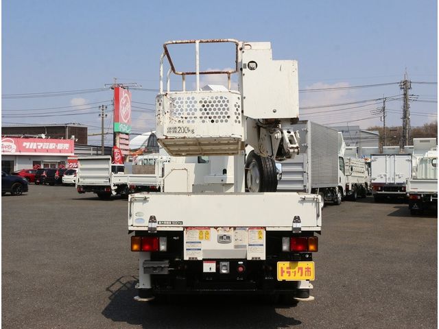 ISUZU ELF 2015 Image 31