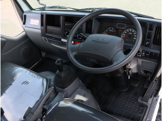 ISUZU ELF 2015 Image 31