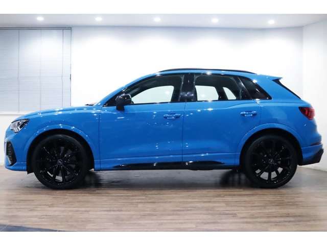 AUDI RS Q3 2021 Image 31