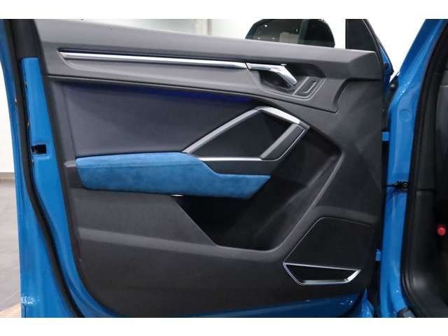 AUDI RS Q3 2021 Image 31