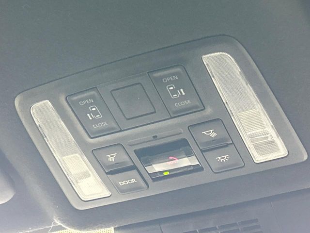 TOYOTA NOAH HYBRID 2023 Image 31