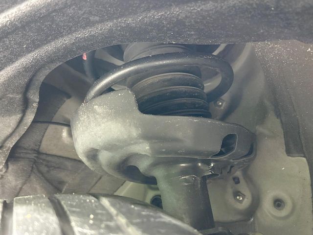 TOYOTA NOAH HYBRID 2023 Image 31