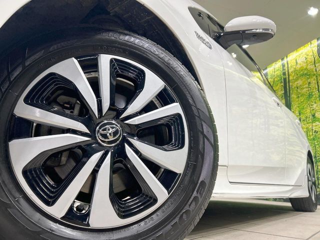 TOYOTA PRIUS PHV 2019 Image 31