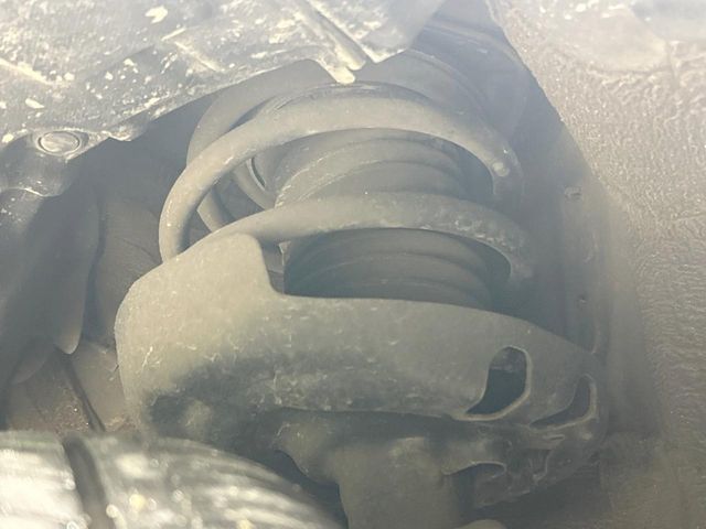 TOYOTA PRIUS PHV 2019 Image 31