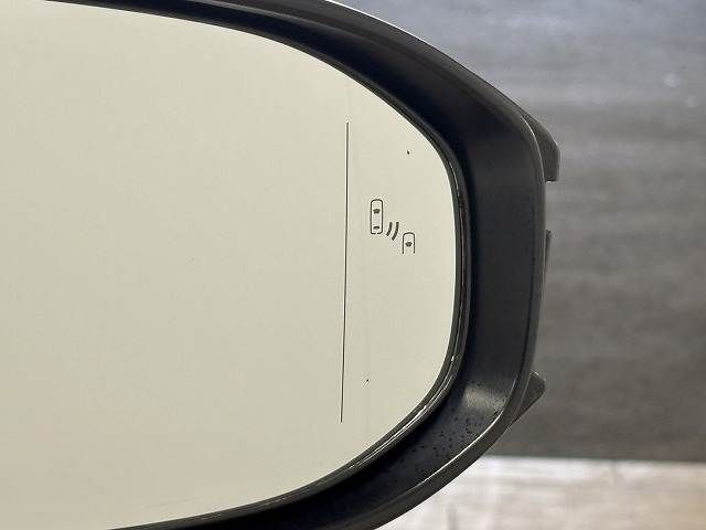 TOYOTA CROWN CROSSOVER 2023 Image 31