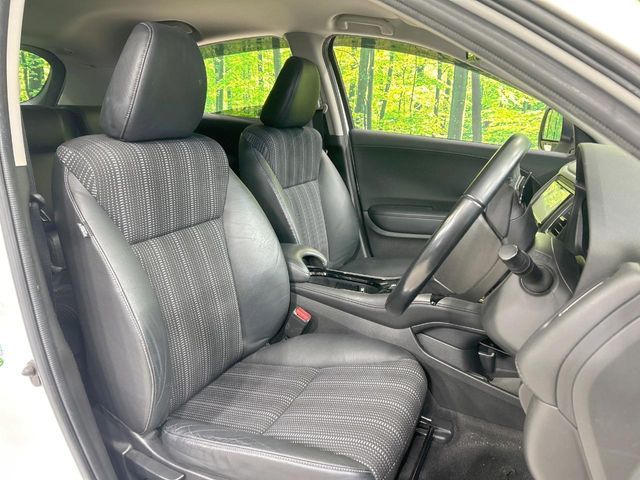 HONDA VEZEL HYBRID 2016 Image 31